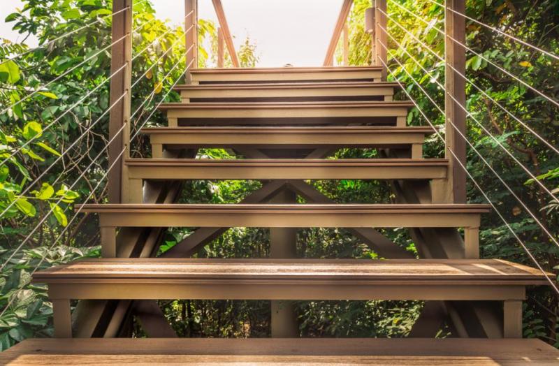 Bien concevoir votre escalier ext&eacute;rieur &agrave; Besan&ccedil;on avec notre &eacute;quipe